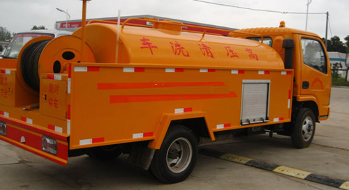 东风福瑞卡高压清洗车